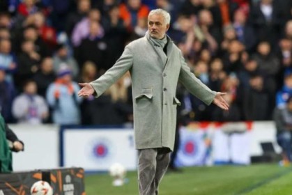 欧国联不夺冠马丁内斯将被炒 穆里尼奥执教五盾？