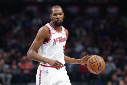 天博体育服务-已致电半数球队，火箭交易计划出炉！手握9枚首轮签静待补强良机