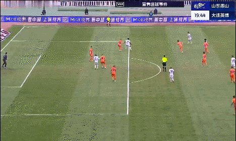 1740734698052064531.gif 卡兰加.gif